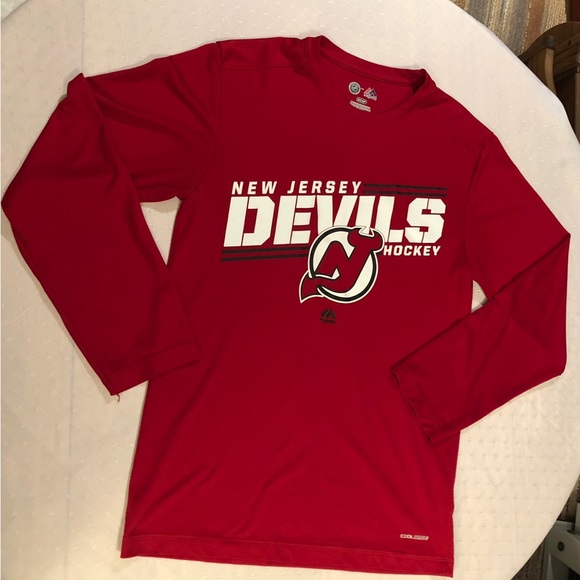 NHL Devils cool base shirt. Small - Picture 1 of 5